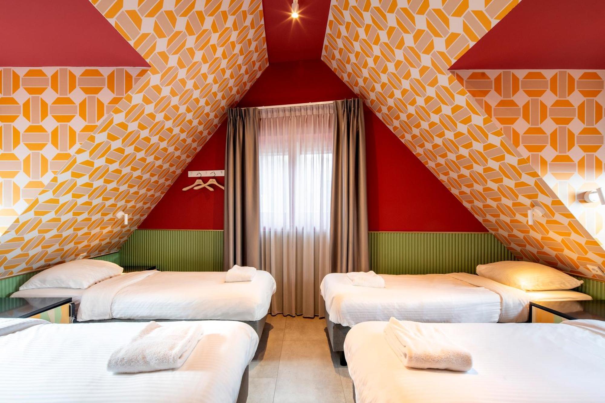 Tourist Inn Hotel Amsterdam Buitenkant foto